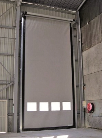Porte souple industrielle Annecy 74 Haute-Savoie